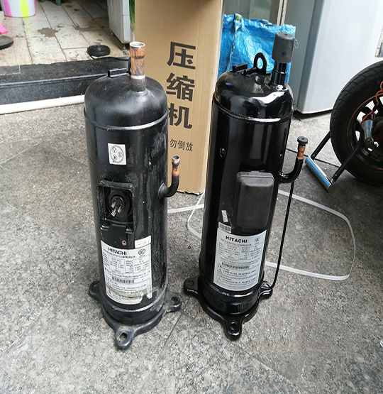 呼玛中央空调压缩机的更换维修